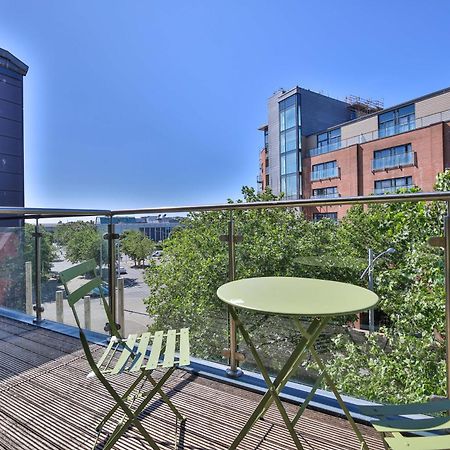 Princess Lofts City Centre Studios With Nespresso Coffee Machines & New Fast Wifi By Stayright Σουόνσι Εξωτερικό φωτογραφία