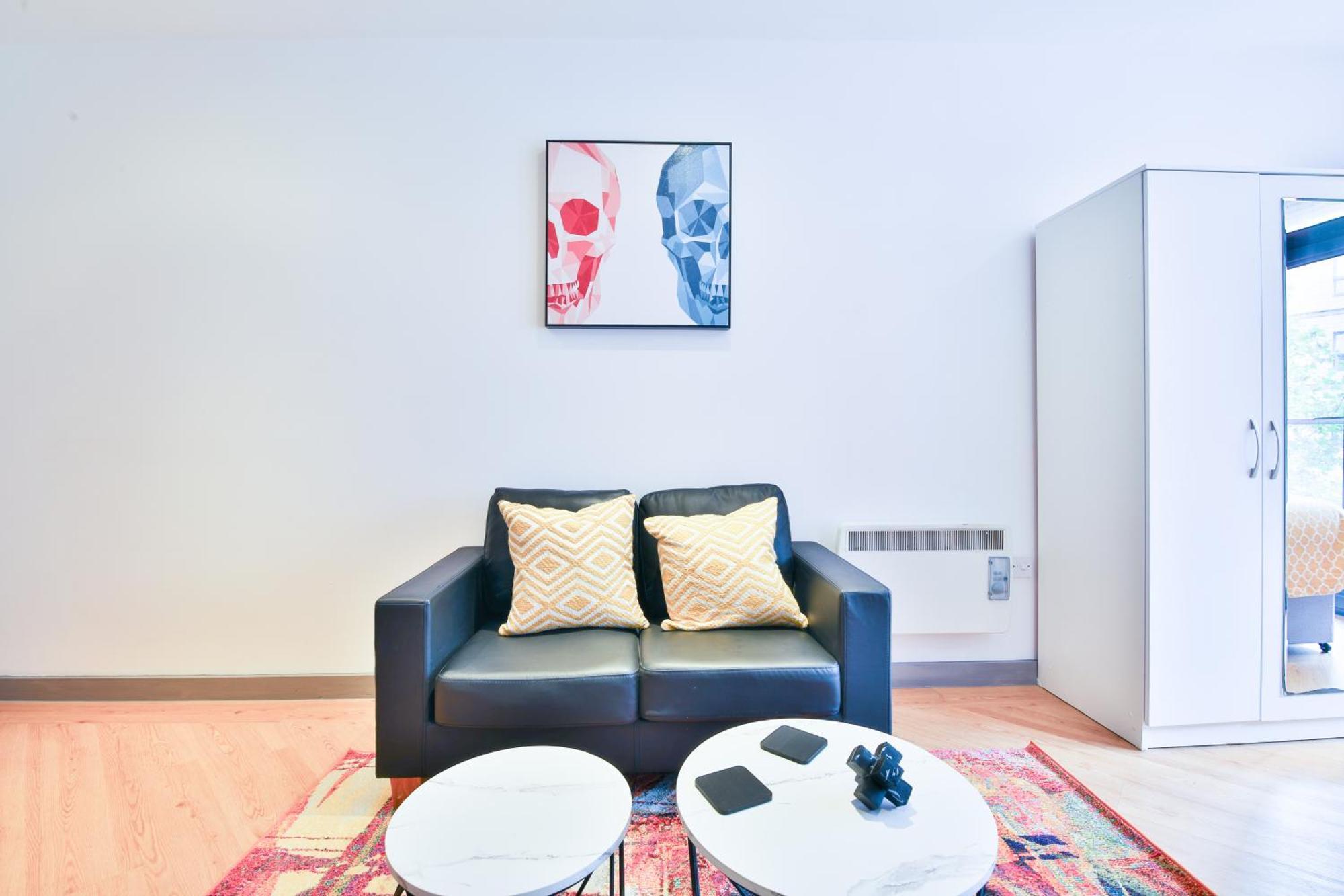Princess Lofts City Centre Studios With Nespresso Coffee Machines & New Fast Wifi By Stayright Σουόνσι Εξωτερικό φωτογραφία