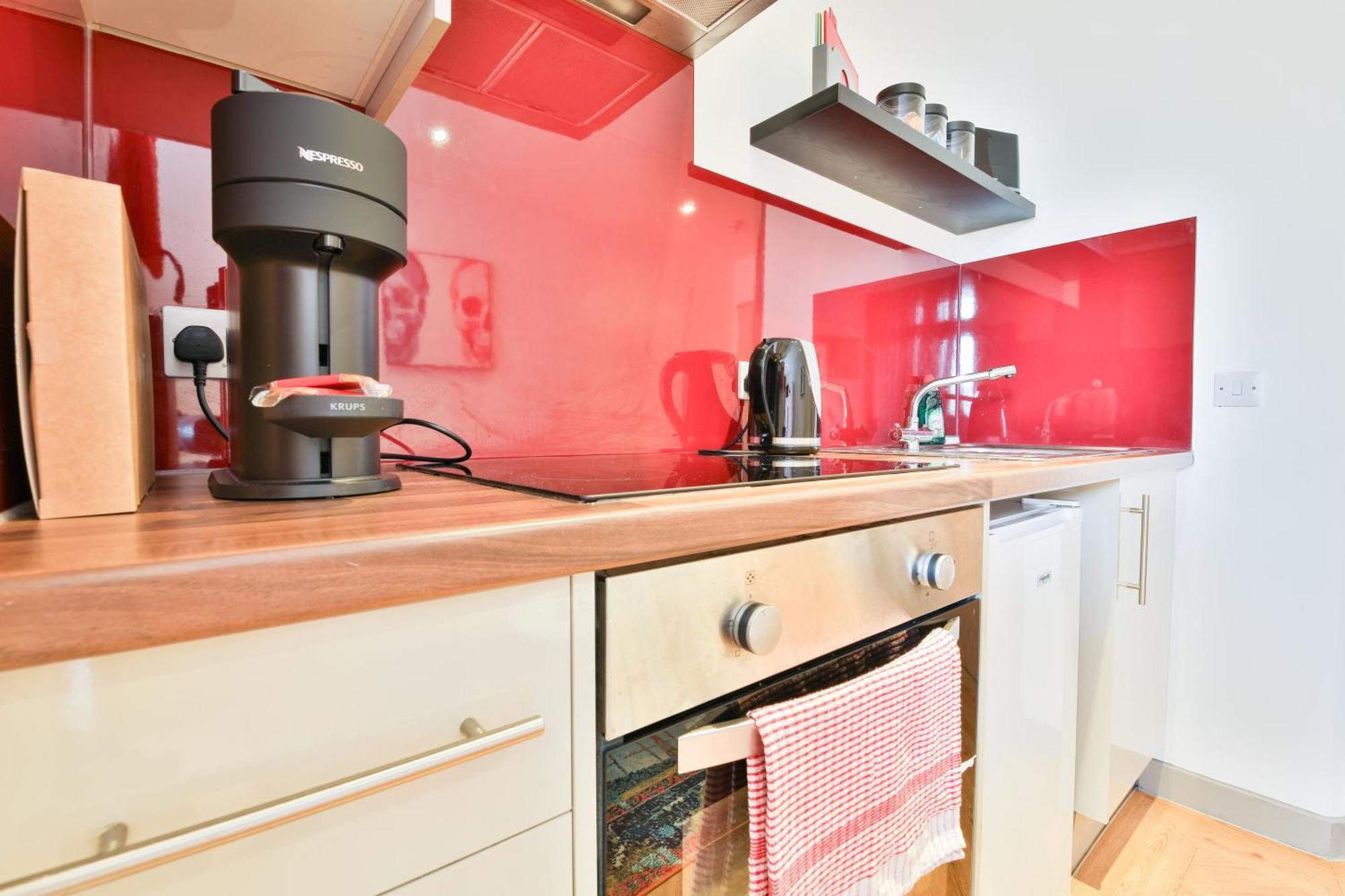Princess Lofts City Centre Studios With Nespresso Coffee Machines & New Fast Wifi By Stayright Σουόνσι Εξωτερικό φωτογραφία